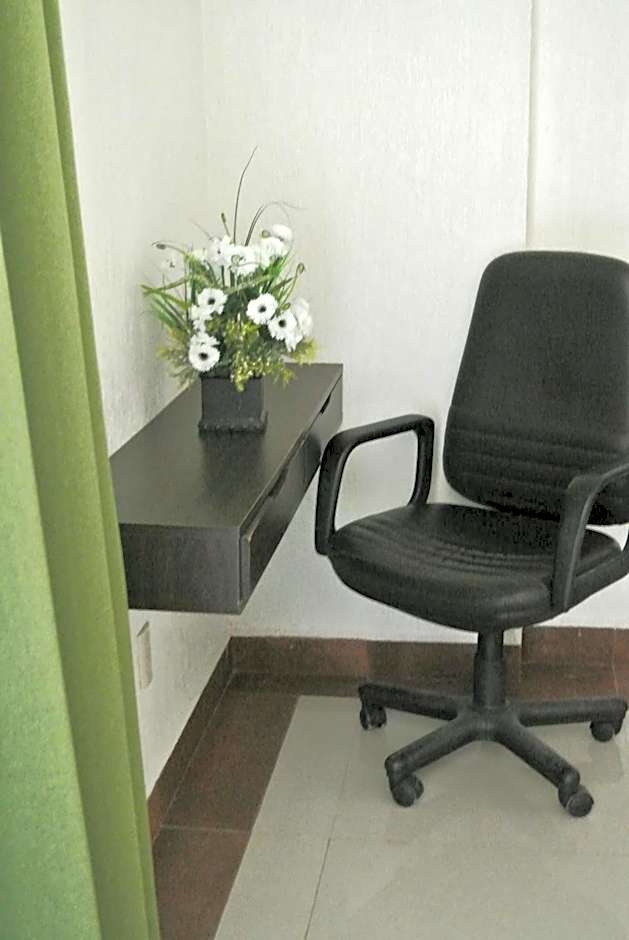Parque Inn Hotel & Suites