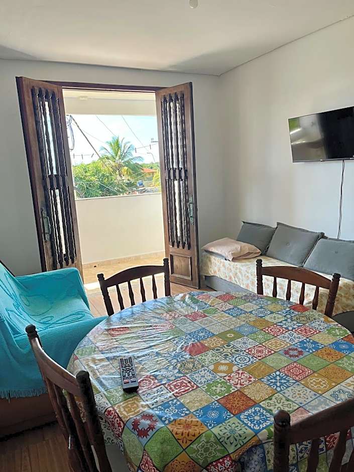 Casa inteira con piscina compartilhada