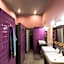 Baroque Hostel & Coworking