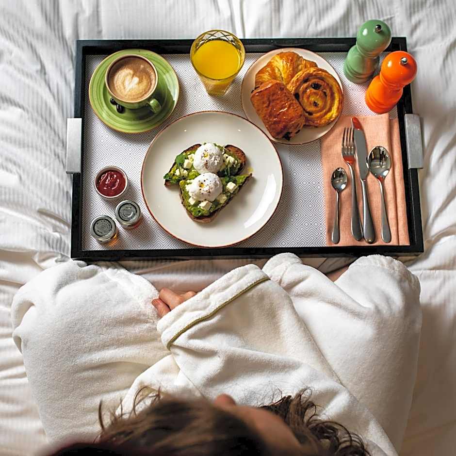 Lincoln Plaza London, Curio Collection By Hilton