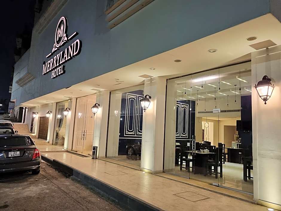 New MerryLand Hotel