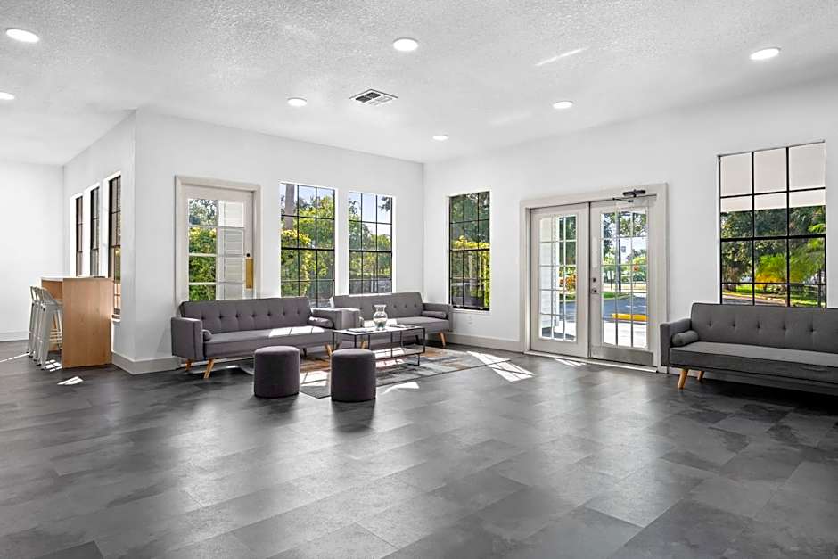 Baymont by Wyndham Orlando Lake Buena Vista South