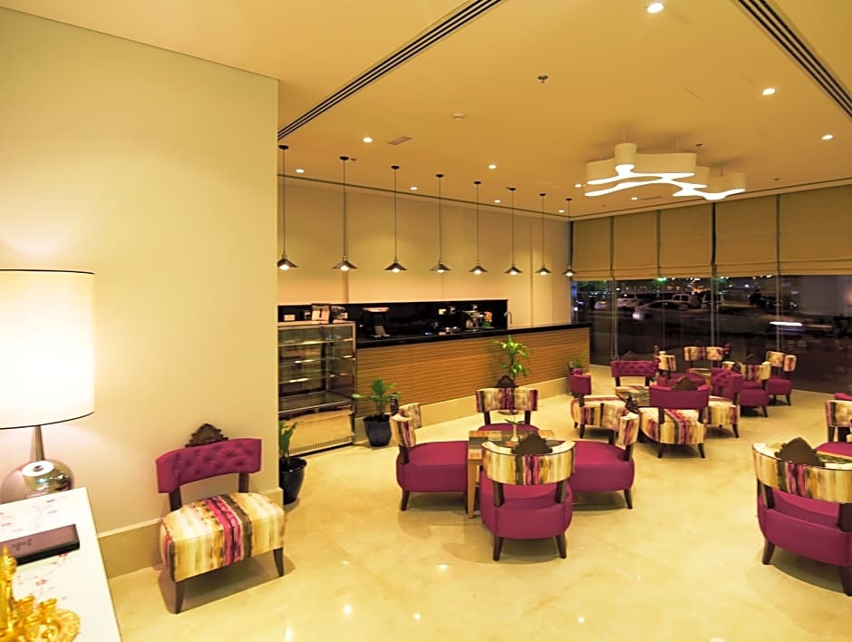 Best Western Plus Pearl Creek