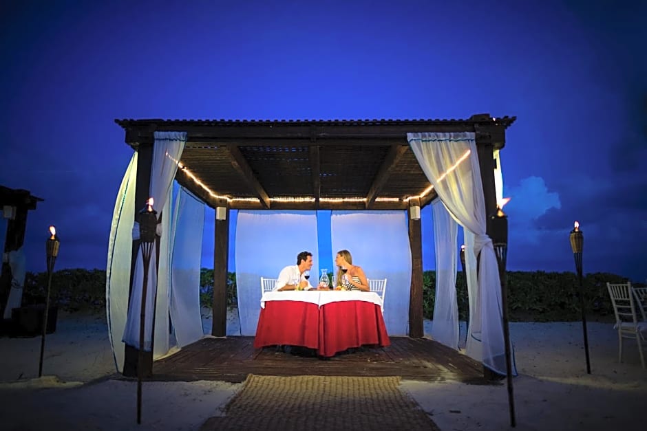 Blue Bay Grand Esmeralda - All Inclusive
