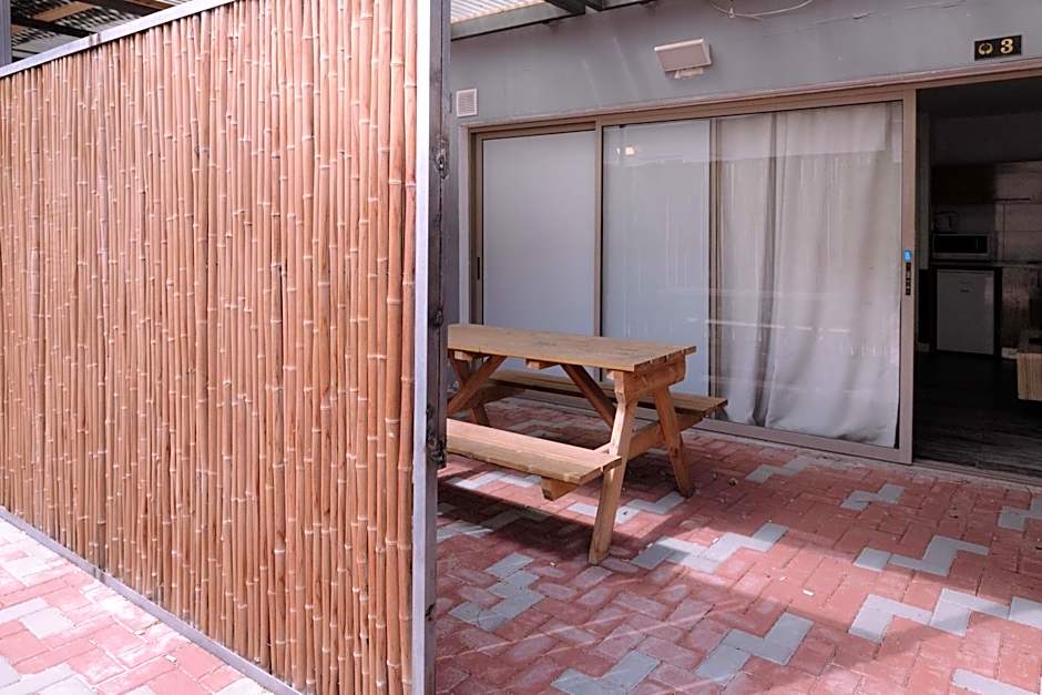 Rich Luxury Suites - Renovated