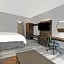 Holiday Inn Express Milwaukee Downtown By IHG
