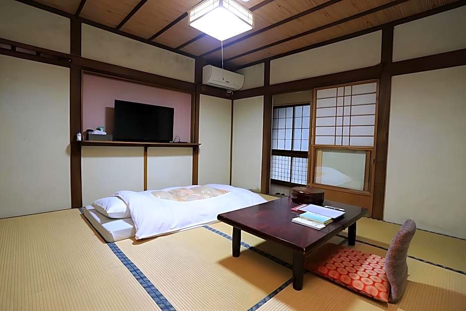 Hinode Ryokan