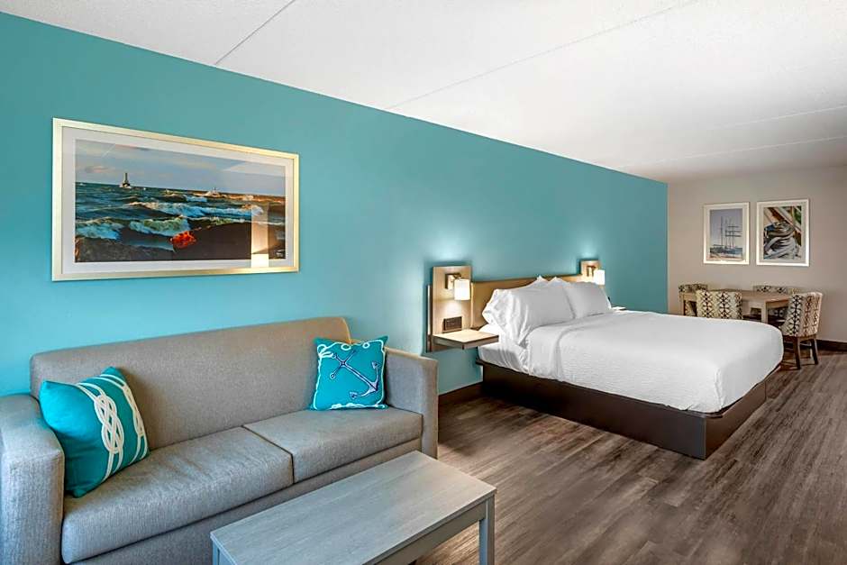 The Harborview on Lake Michigan, an Ascend Collection Hotel