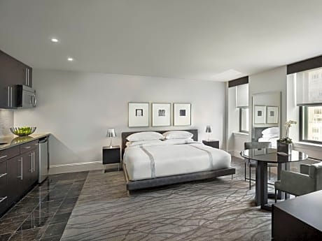 One Bedroom Platinum Suite