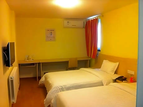 Corporate Twin, Guest room, 2 Twin/Single Bed(s), City view