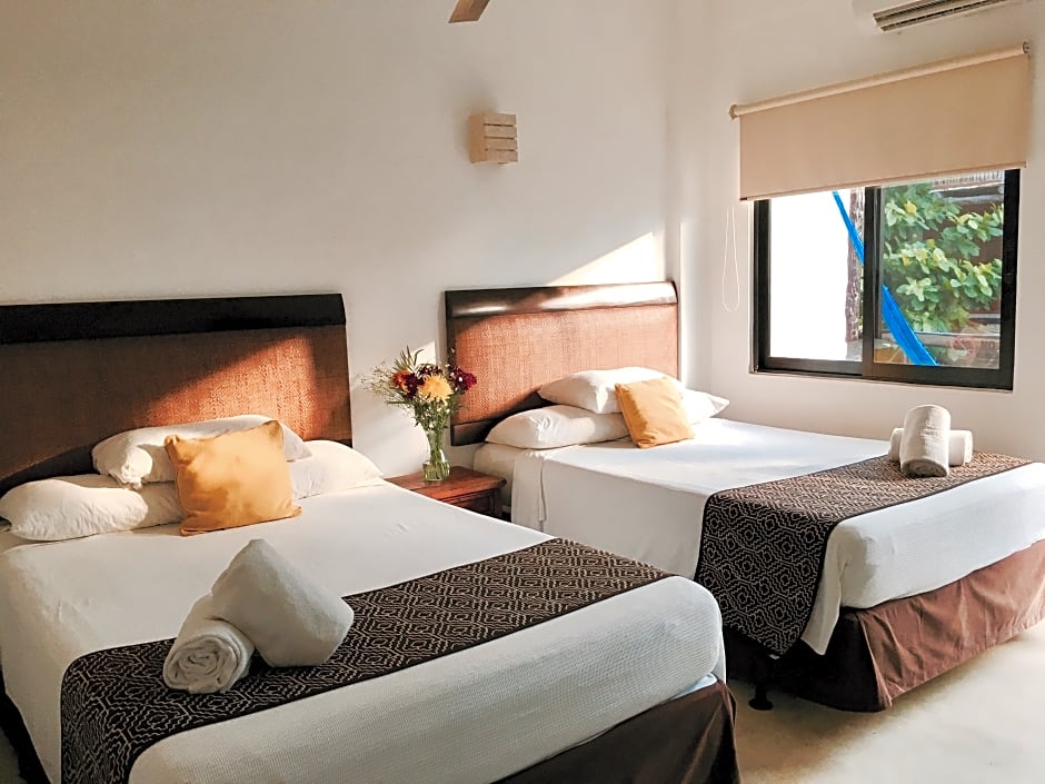 Siesta Fiesta Hotel - 5th Avenue- Adults Only