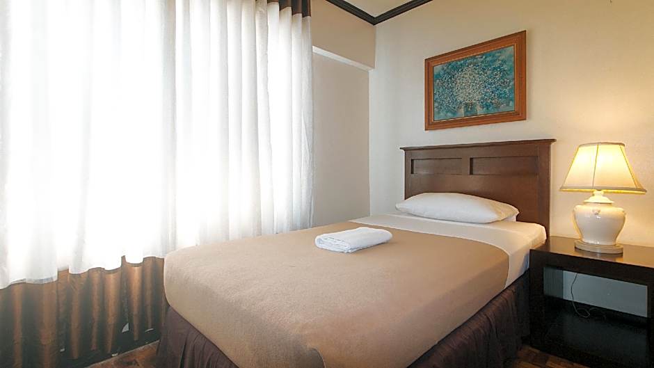 El Rico Suite Makati by RedDoorz