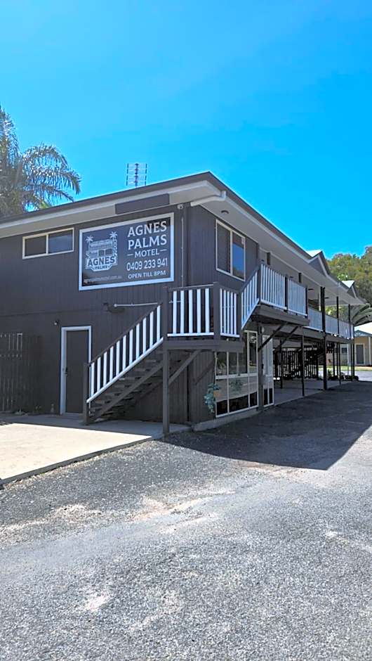 Agnes Palms Motel