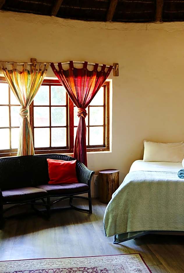 Away with the Fairies Nature Lodge and Backpackers