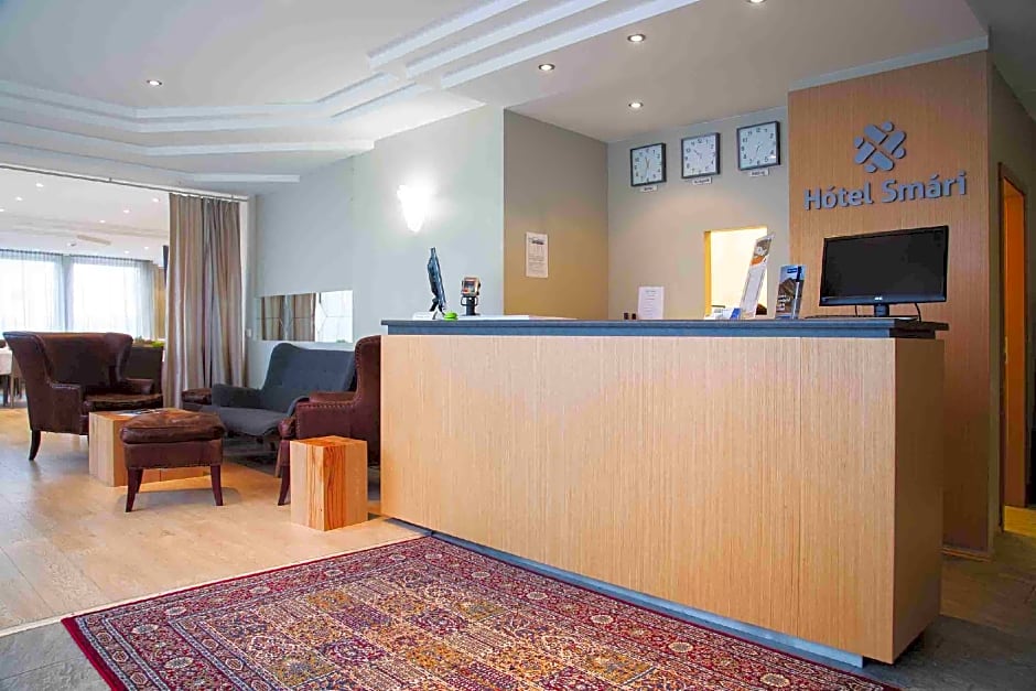 Hotel Smari
