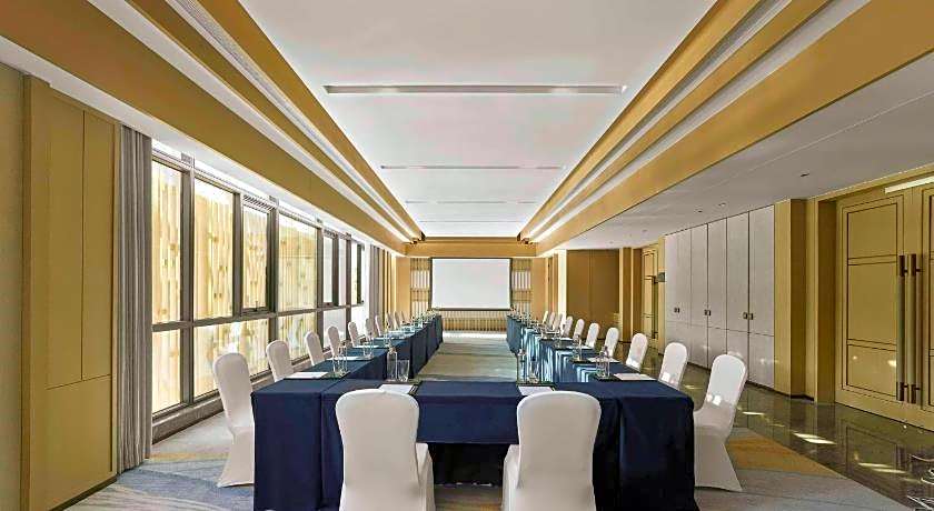 DoubleTree by Hilton Taizhou Shenxianju