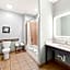 AmericInn by Wyndham New Braunfels