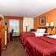 Days Inn & Suites by Wyndham Bloomington/Normal IL