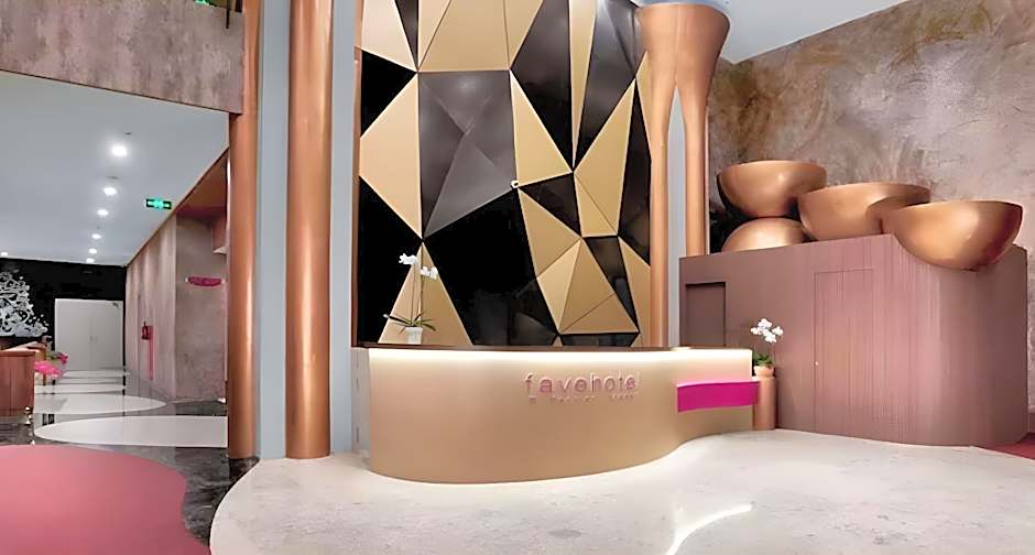 favehotel S. Parman Medan