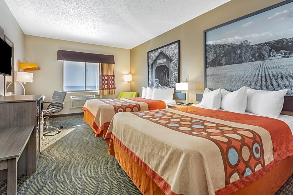 Super 8 by Wyndham Kokomo