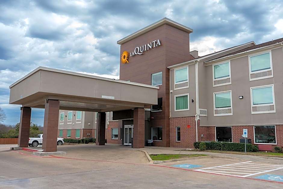 La Quinta Inn & Suites by Wyndham Dallas Mesquite