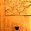 Caldera Cave Hotel