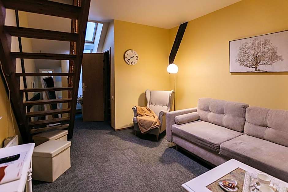 Jaunmoku Palace Complex Hotel