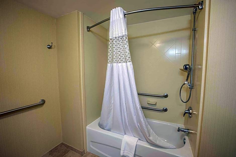 Hampton Inn & Suites Tilton