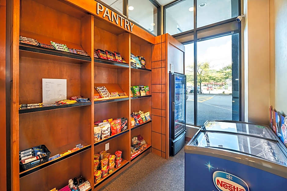 Grand Park Hotel Vancouver Airport, an Ascend Collection Hotel