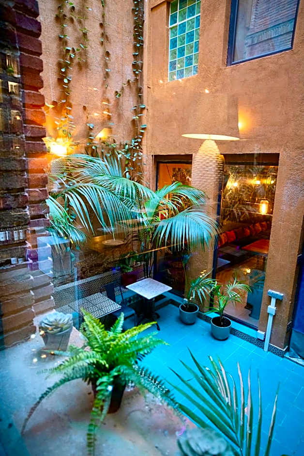 Hotel Lincoln Lounge