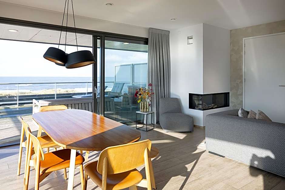 Maris Apartments