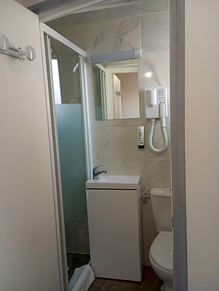 Arty Paris Porte de Versailles by River