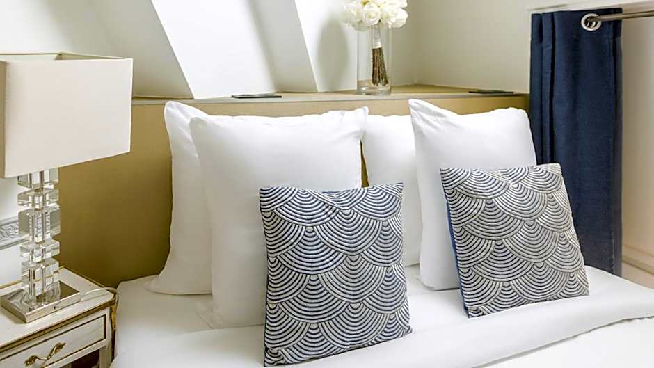 Merveil Luxury Suite Royale II - Saint Honore view