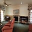 Sherwood's Country House