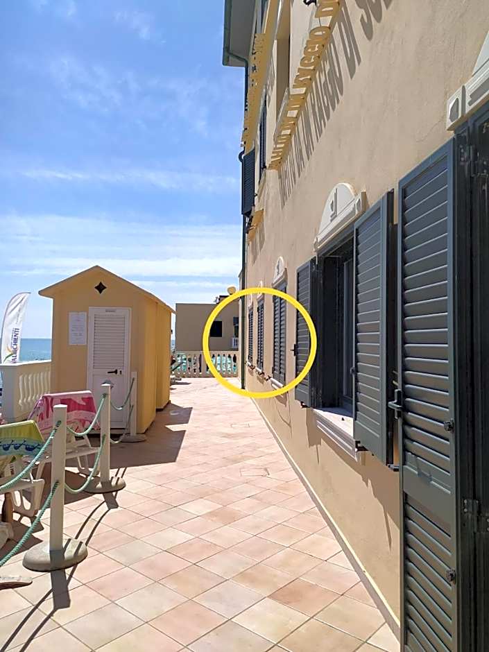 Hotel Brigantino Non Dista