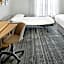 TownePlace Suites by Marriott Lawrence Downtown