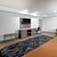 Super 8 by Wyndham Humble/Houston