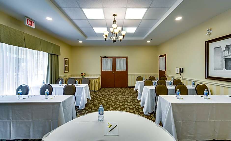 Monte Carlo Inn Barrie