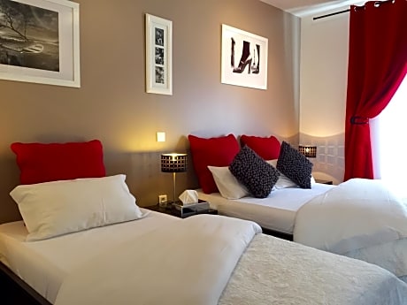 Triple Room