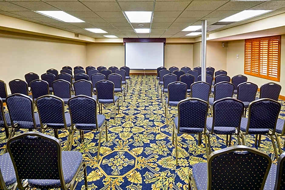 Radisson Hotel El Paso Airport