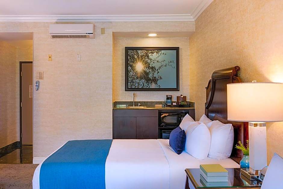Ayres Suites Diamond Bar