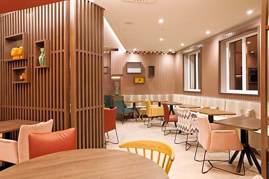 Hampton By Hilton Regensburg