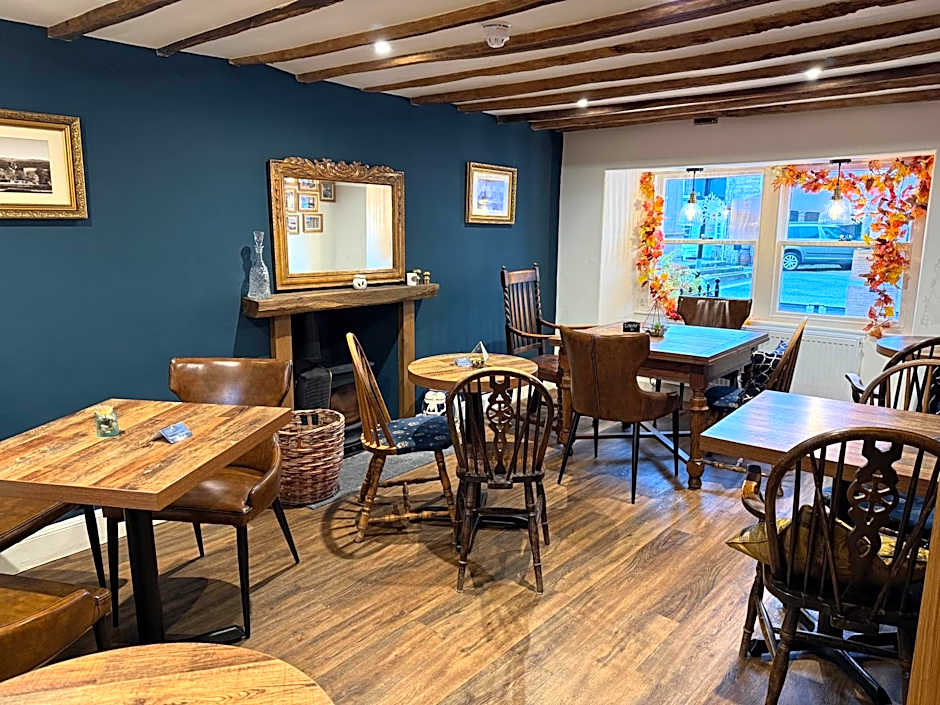 Coffee & Stays at Cartmel Square