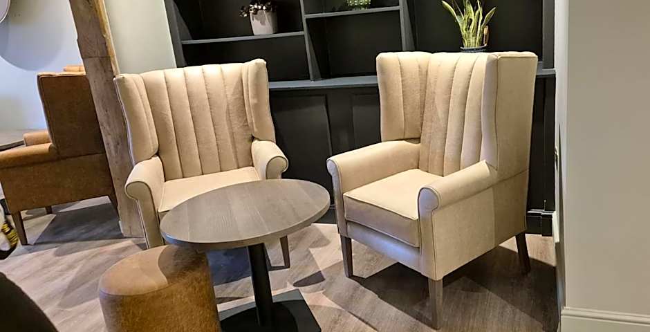 Great Hallingbury Manor