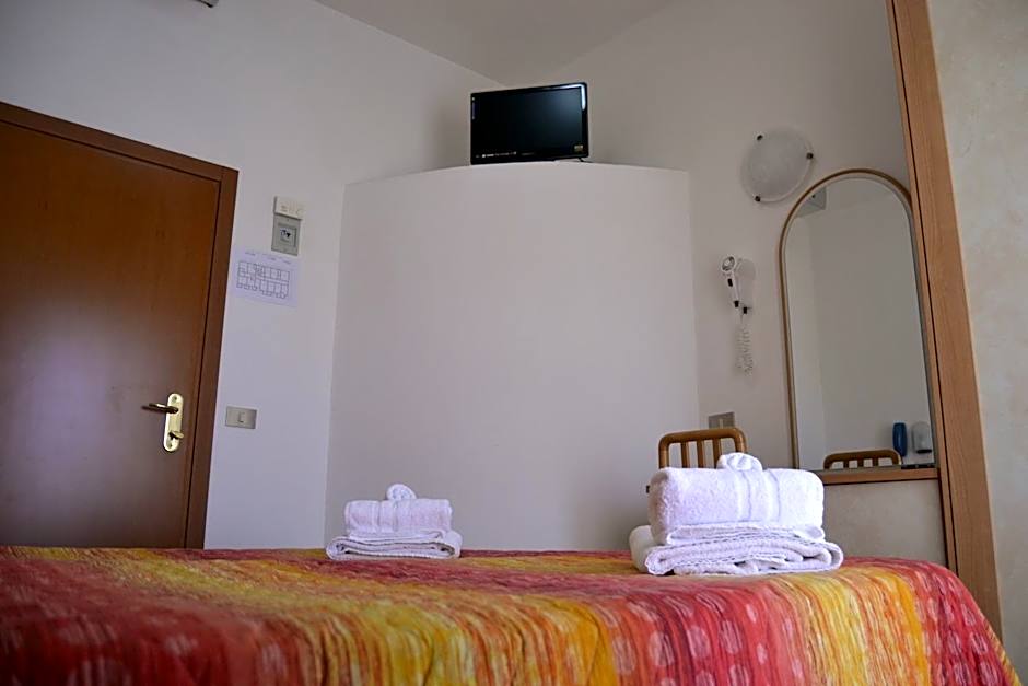 Hotel Apis