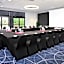 Holiday Inn and Suites Charleston West By IHG
