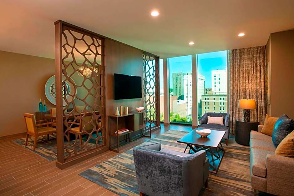 The Westin Chattanooga