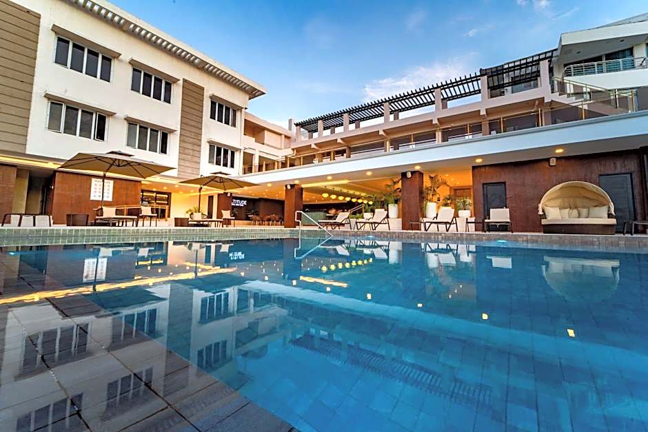 Metrocentre Hotel & Convention Center