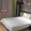 IU Hotel Anyang West Railway Station Yinxu Scenic Spot