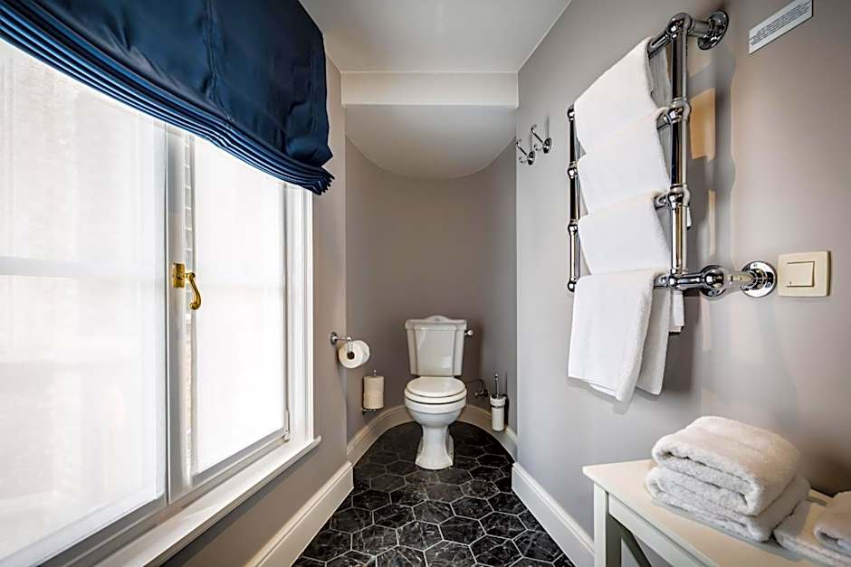 Hotel De Castillion - Small elegant hotel